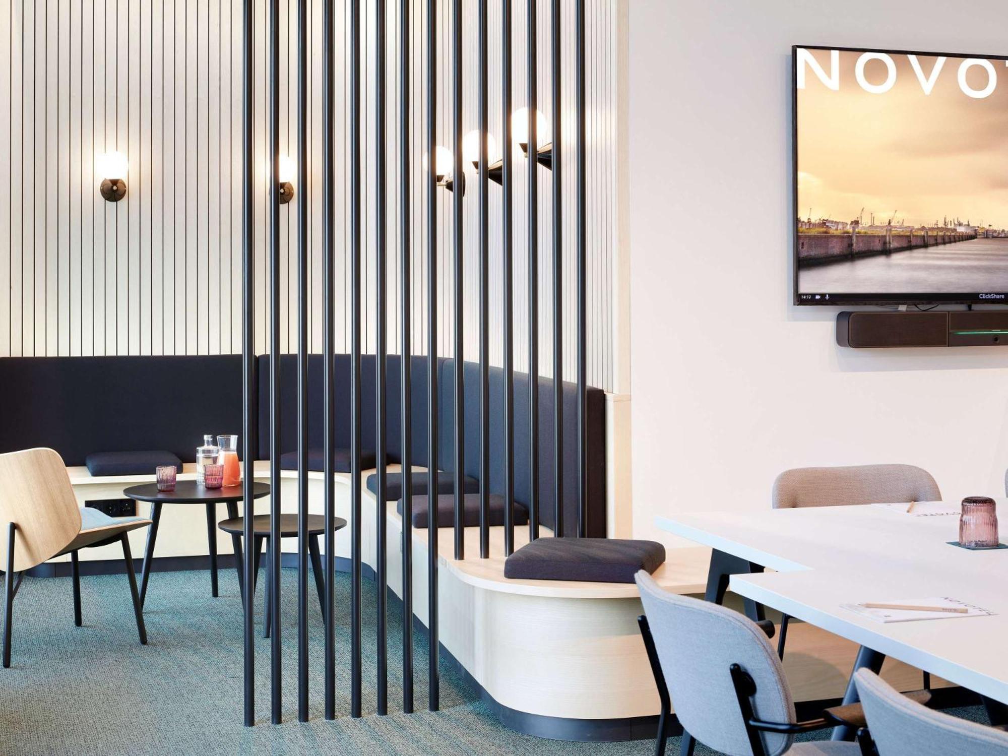 Novotel Hamburg Central Station Exterior photo